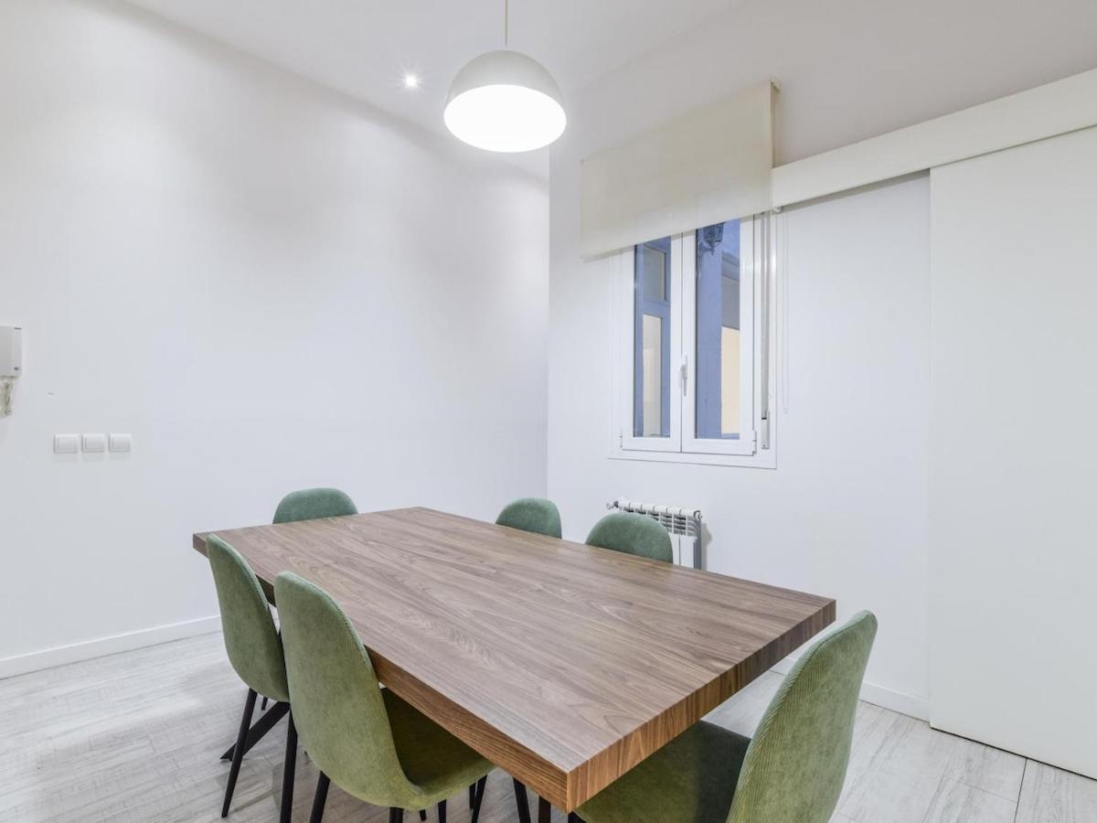 Апартаменты Apartamento Reformado En El Centro Мадрид Экстерьер фото