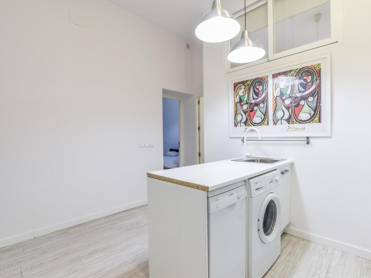 Апартаменты Apartamento Reformado En El Centro Мадрид Экстерьер фото