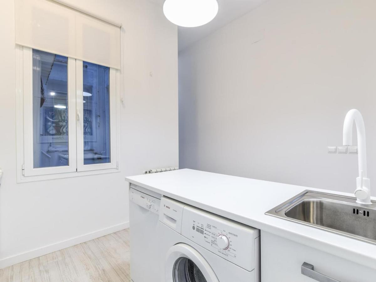 Апартаменты Apartamento Reformado En El Centro Мадрид Экстерьер фото