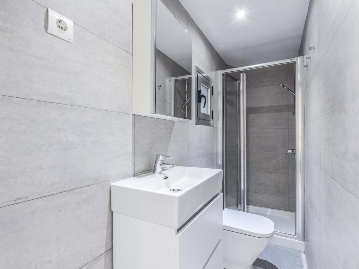 Апартаменты Apartamento Reformado En El Centro Мадрид Экстерьер фото